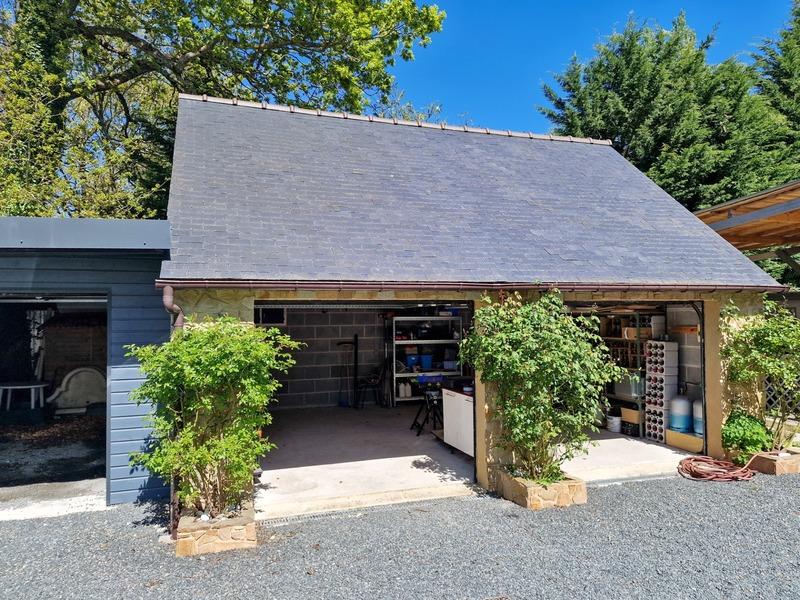 Propriété - 500 m² - 14 pièces