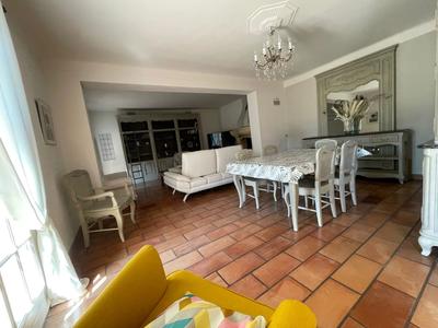 Mas - 150 m² - 6 pièces