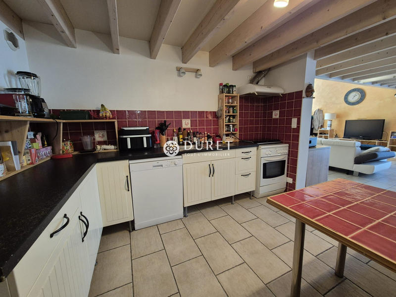 Maison ancienne - 299 m² - 11 pièces