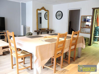 Maison - 104 m² - 4 pièces