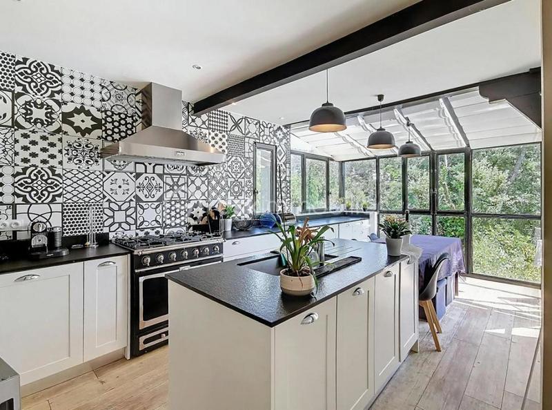 Villa - 140 m² - 6 pièces