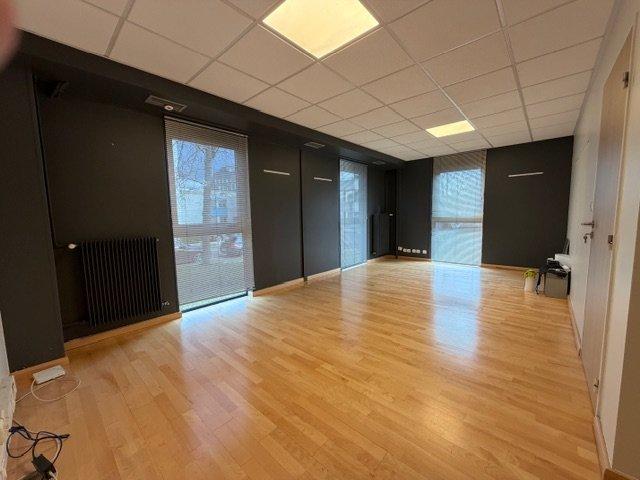 Bureau - 428 m²