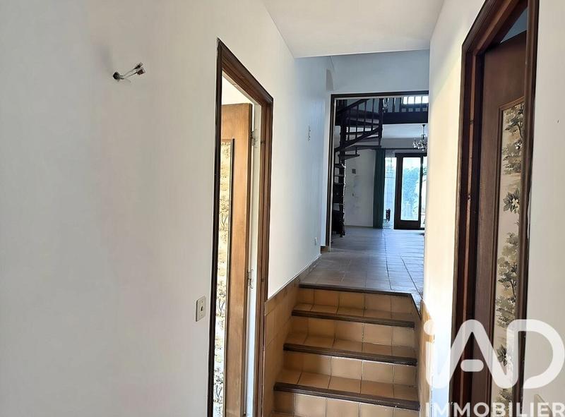 Maison - 177 m² - 6 pièces