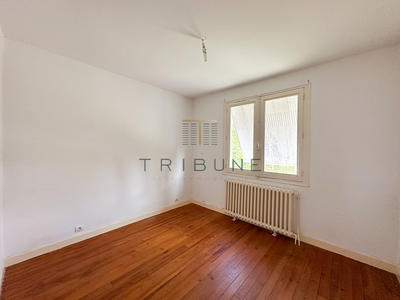 Maison - 85 m² - 5 pièces