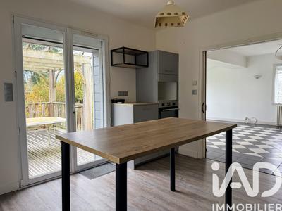 Maison - 152 m² - 7 pièces