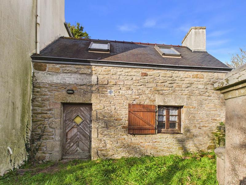 Maison - 149 m² - 7 pièces