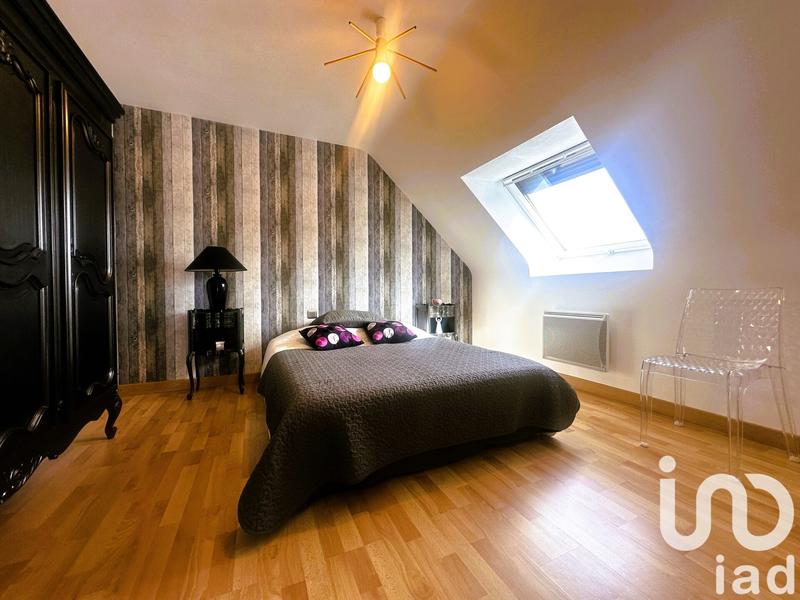 Maison - 177 m² - 6 pièces