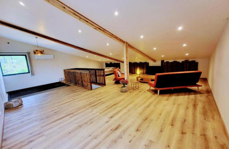 Maison - 140 m² - 4 pièces