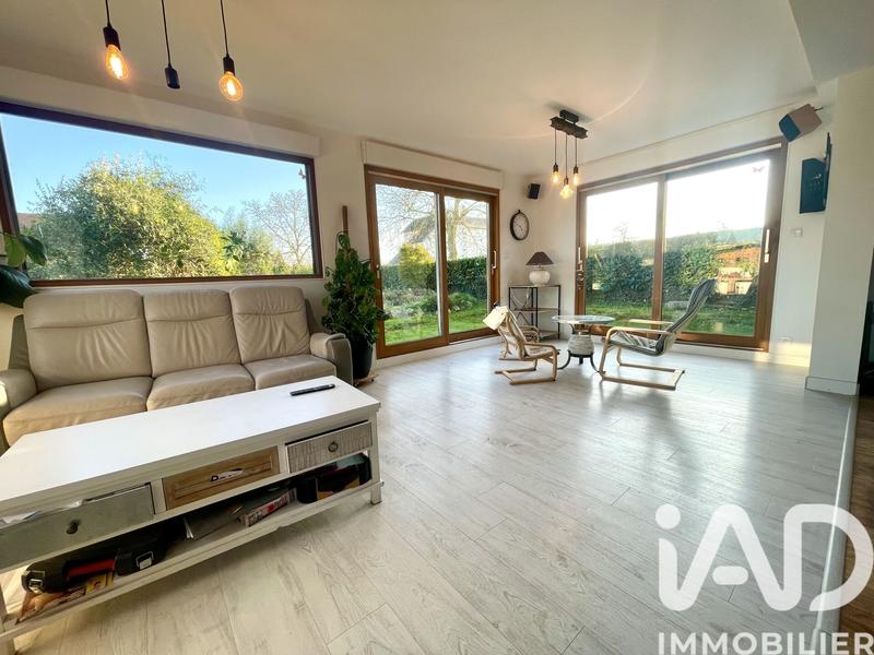 Maison - 140 m² - 6 pièces