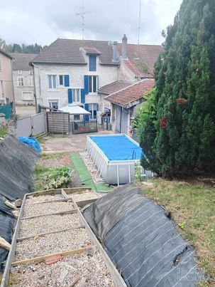 Maison de village - 134 m² - 8 pièces