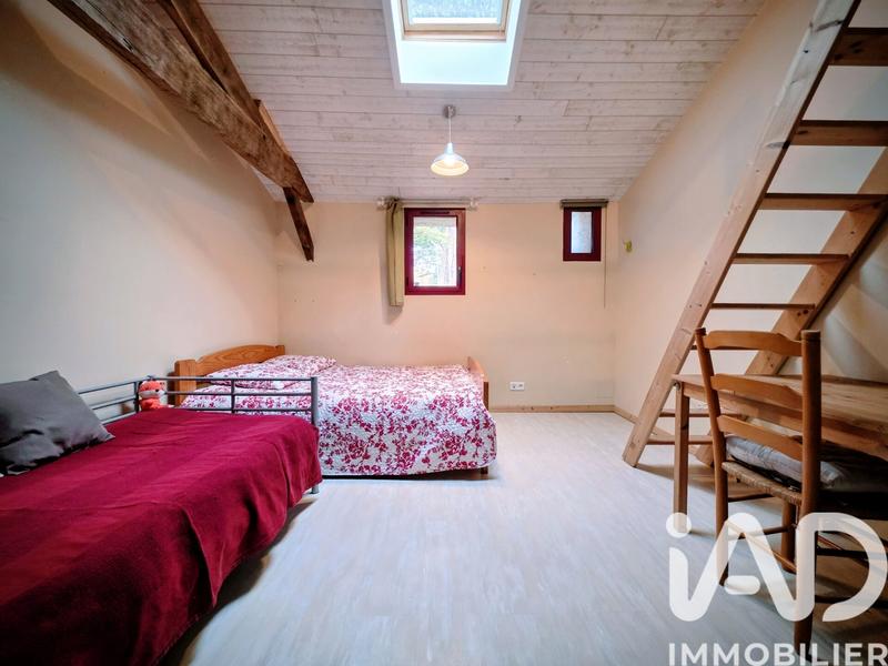 Maison - 174 m² - 7 pièces