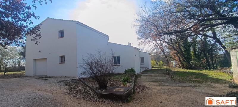 Maison - 140 m² - 5 pièces