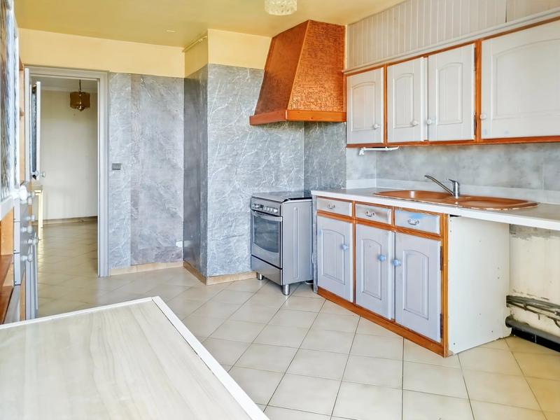 Appartement - 100 m² - 4 pièces