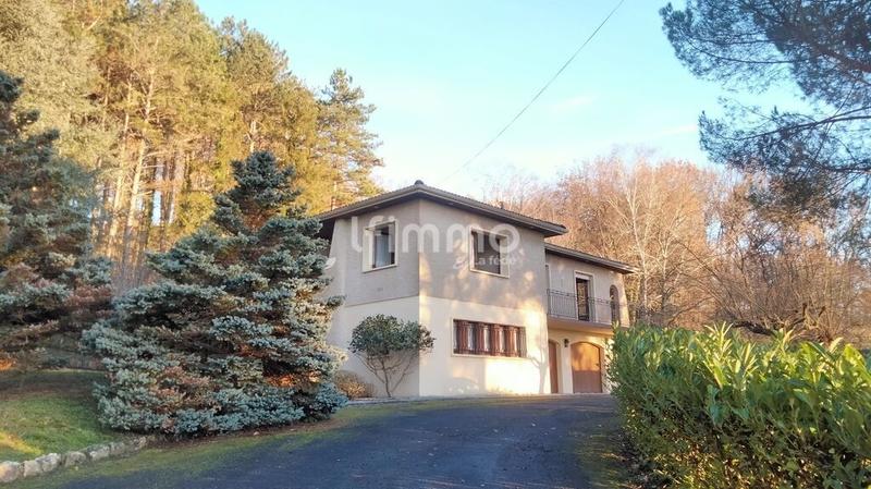 Maison - 156 m² - 5 pièces