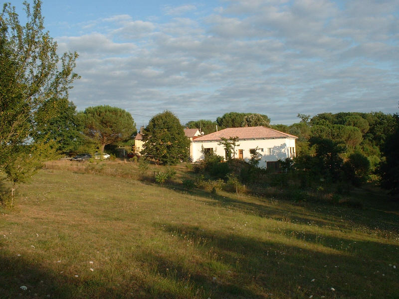 Maison - 261 m² - 9 pièces