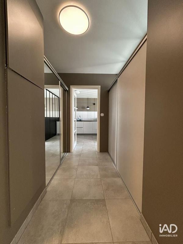 Appartement - 65 m² - 2 pièces