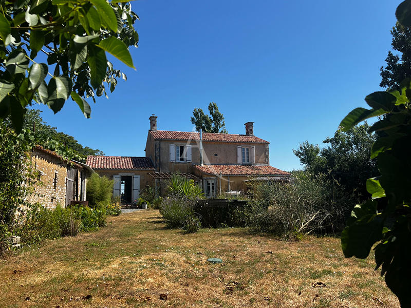 Maison - 156 m² - 6 pièces