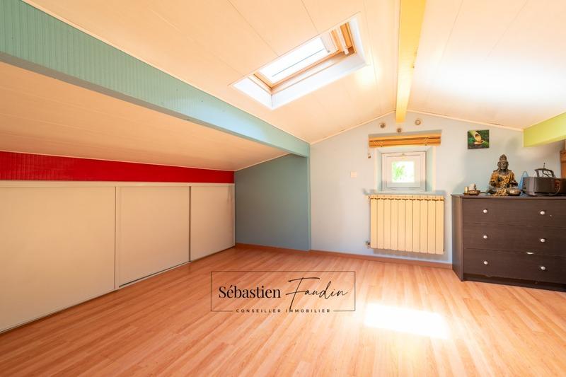 Maison - 162 m² - 5 pièces