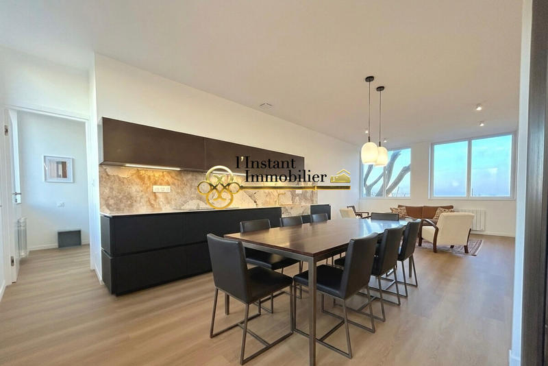 Appartement - 77 m² - 3 pièces