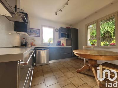 Maison - 140 m² - 5 pièces