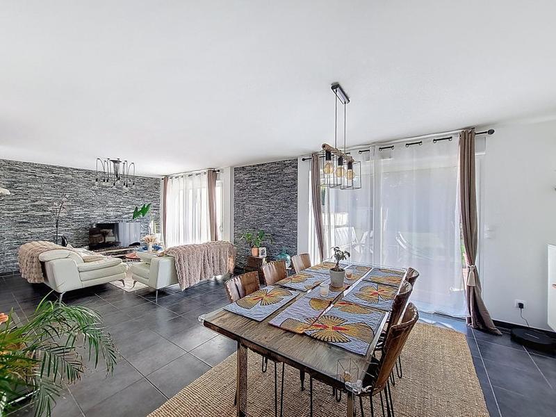 Maison - 112 m² - 5 pièces