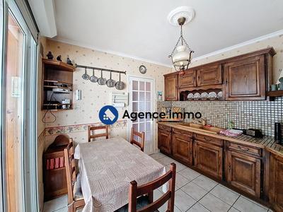 Maison - 82 m² - 5 pièces