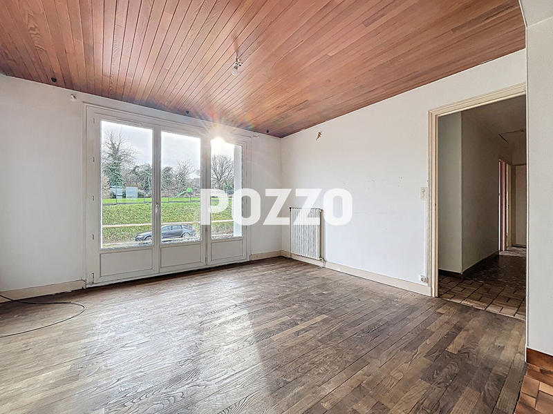 Maison - 97 m² - 6 pièces