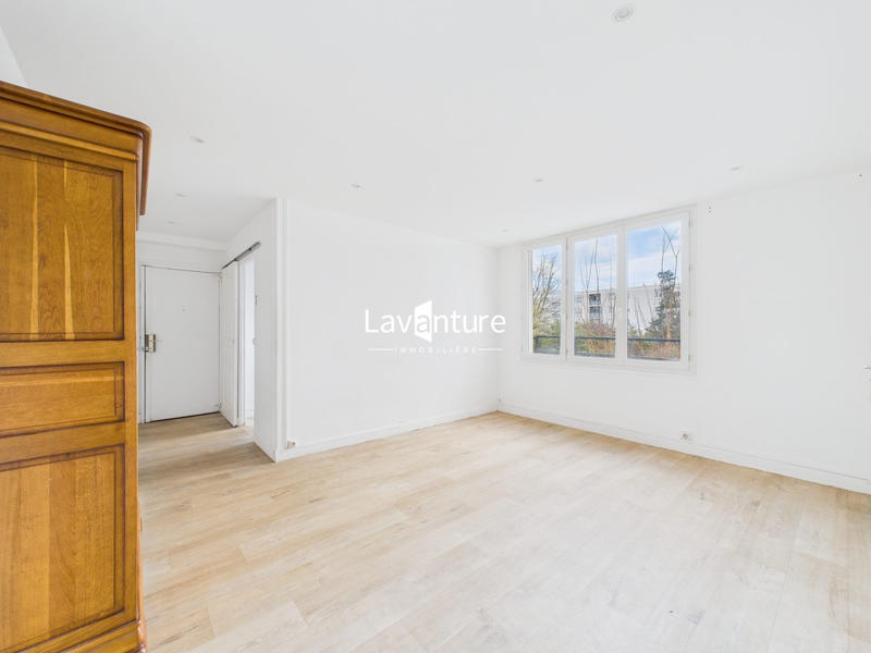 Appartement - 81 m² - 5 pièces