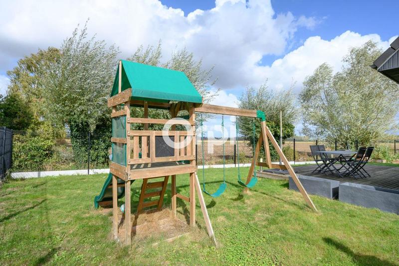 Maison - 91 m² - 4 pièces