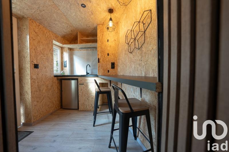 Studio - 25 m² - 1 pièce