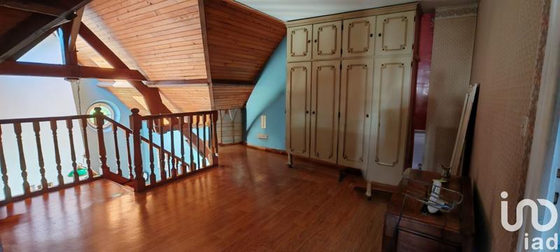 Maison - 190 m² - 6 pièces