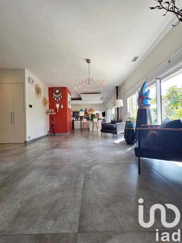 Maison de maîtres - 360 m² - 7 pièces