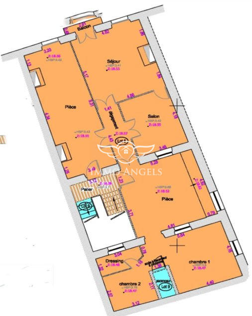 Maison ancienne - 401 m² - 9 pièces