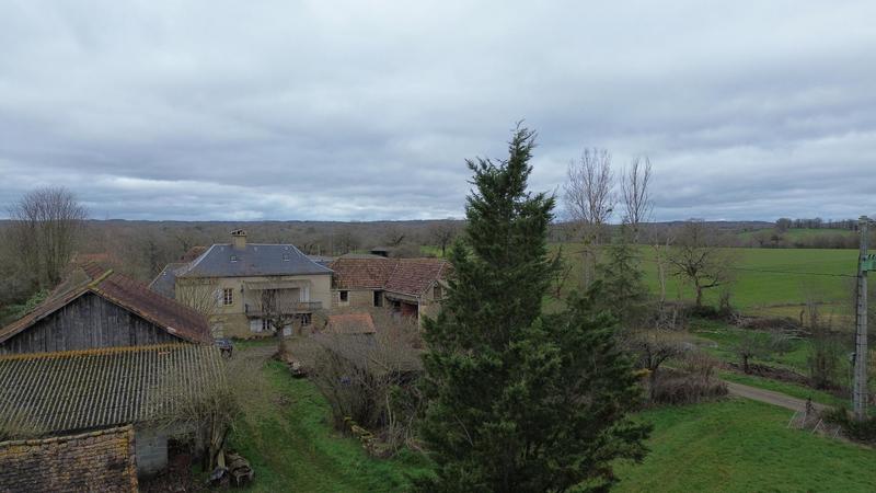 Maison - 140 m² - 4 pièces