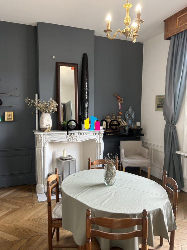 Maison - 176 m² - 6 pièces