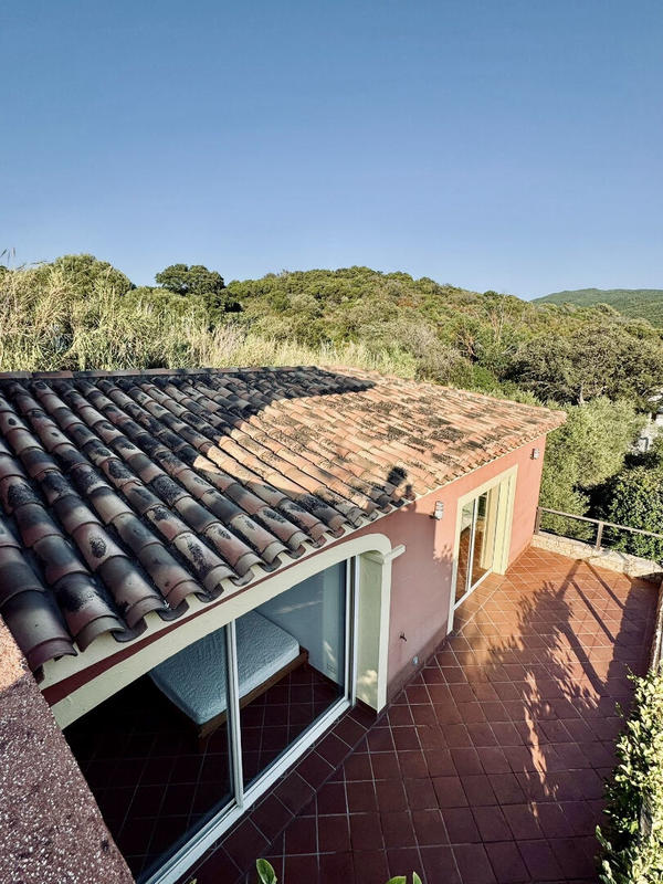 Demeure - 295 m² - 10 pièces