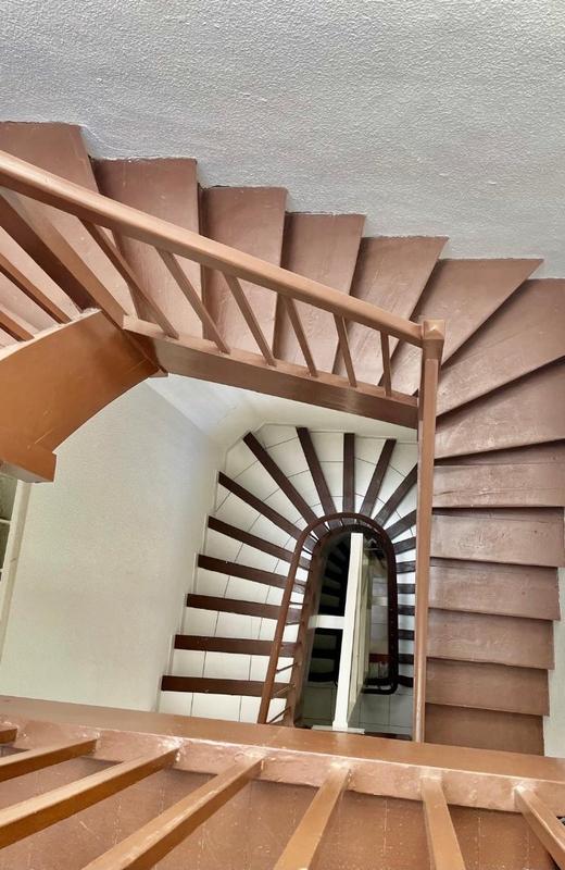 Immeuble - 8 pièces