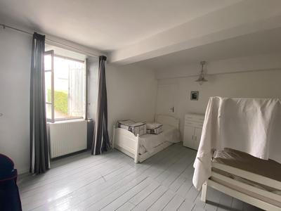 Maison de village - 99 m² - 4 pièces