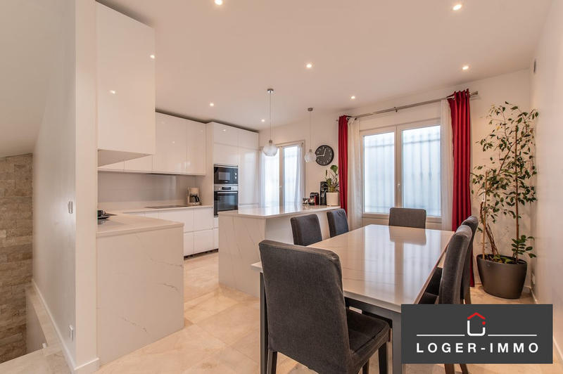 Maison - 152 m² - 6 pièces