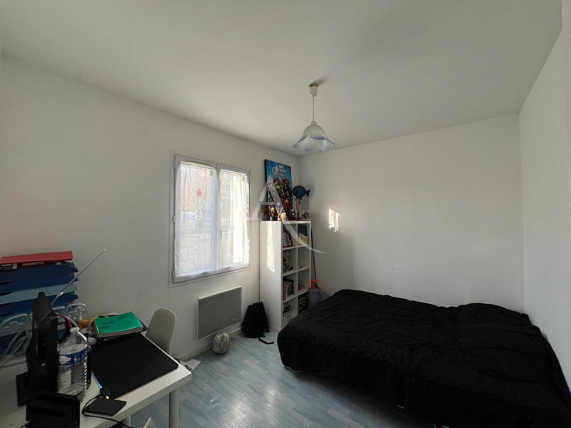 Maison - 93 m² - 4 pièces