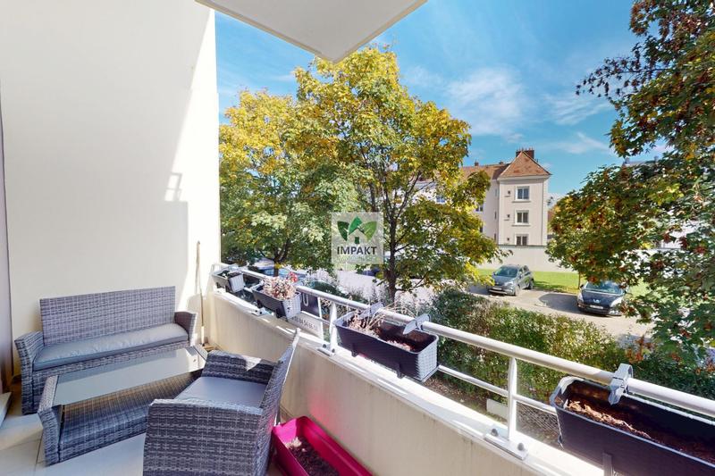 Duplex - 85 m² - 5 pièces