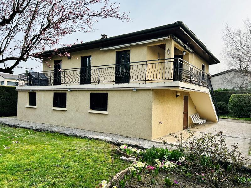 Maison - 130 m² - 5 pièces