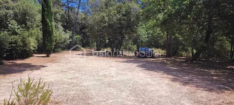 Propriété - 215 m² - 4 pièces