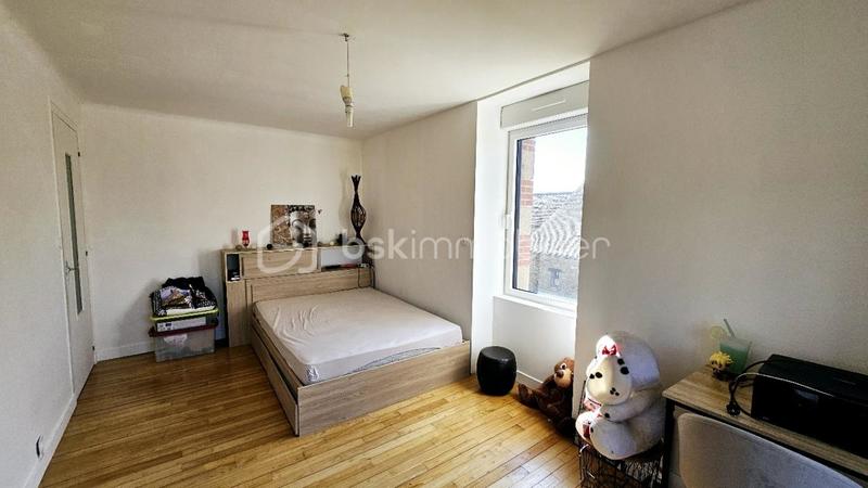 Demeure - 200 m² - 7 pièces