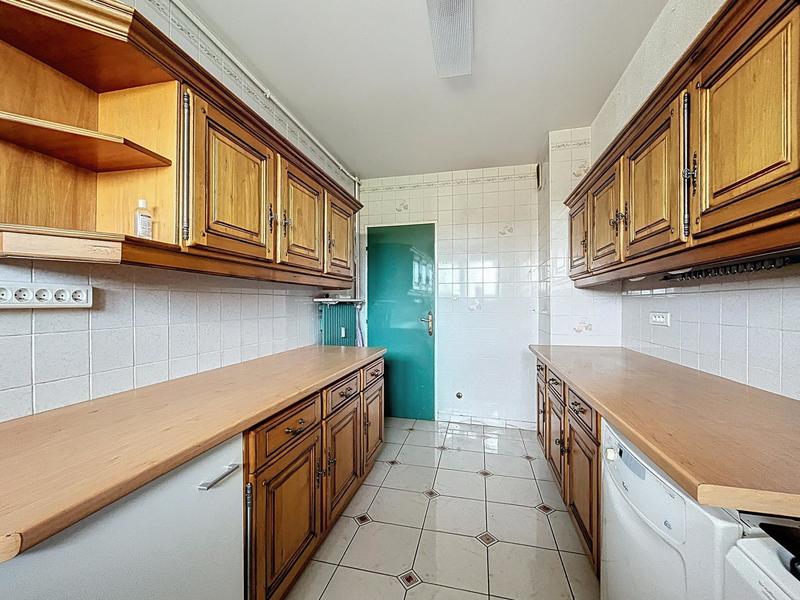 Appartement - 77 m² - 4 pièces