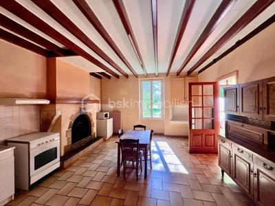 Corps de ferme - 160 m² - 5 pièces