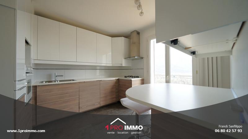 Maison - 173 m² - 7 pièces