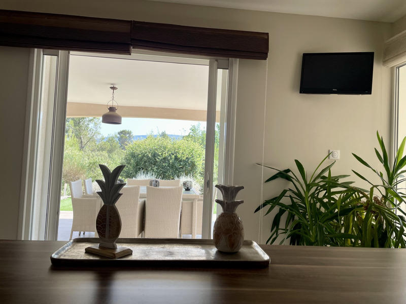 Maison - 203 m² - 5 pièces