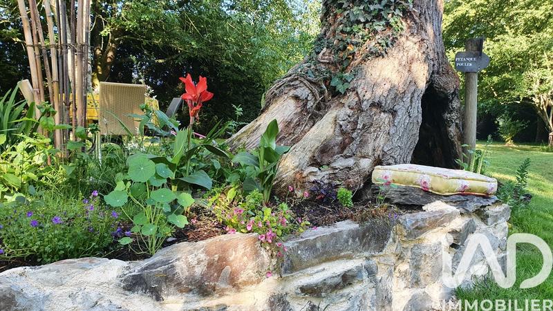 Maison - 288 m² - 11 pièces