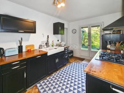 Maison - 101 m² - 6 pièces